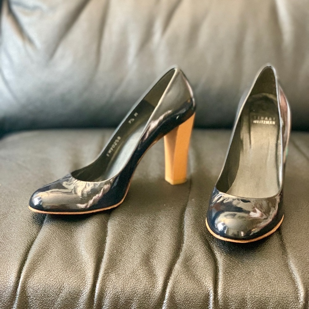 Stuart Weitzman patent leather pumps 7.5